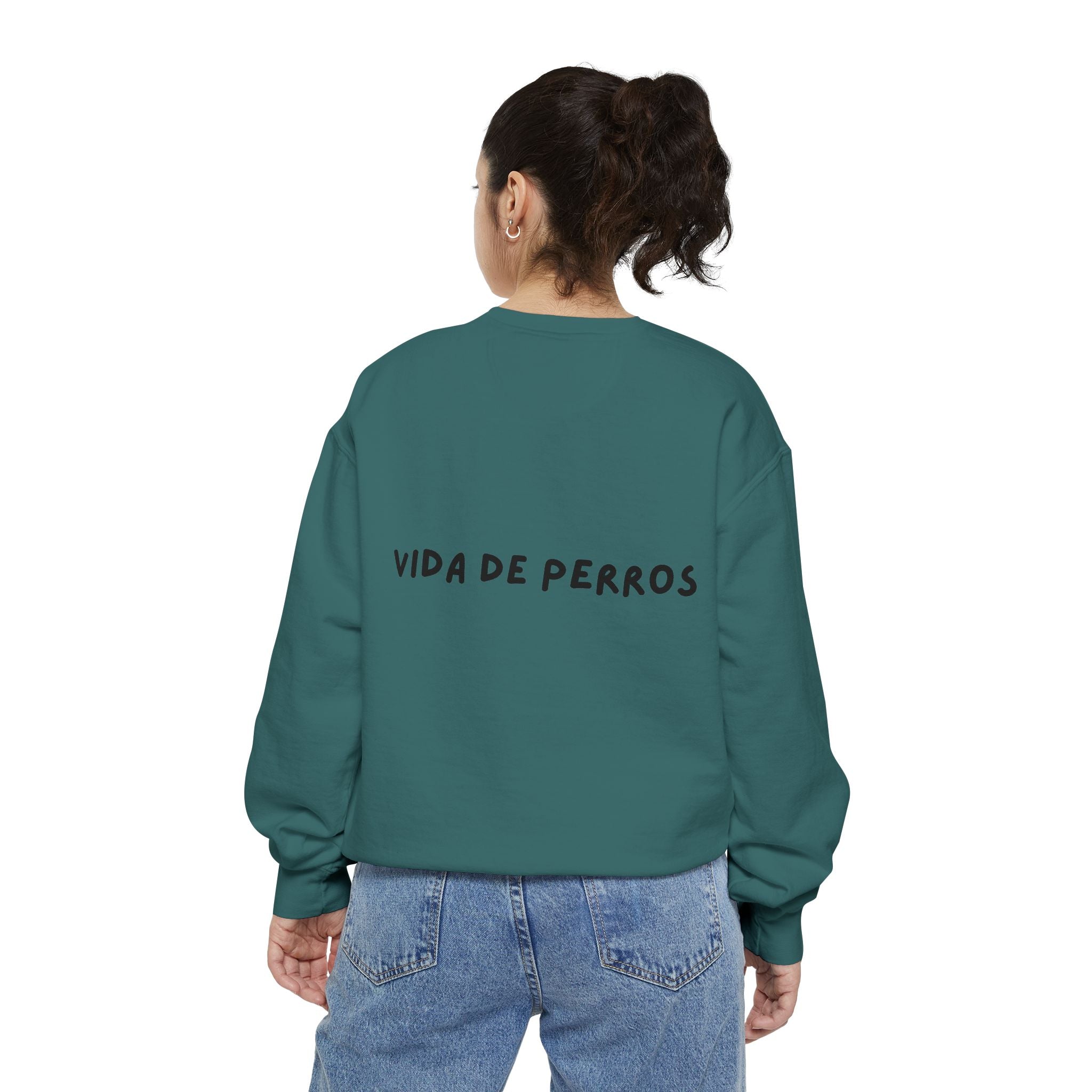 Sudadera Vida de Perros Blanca | Logo Bordado Delantero y Texto Espalda