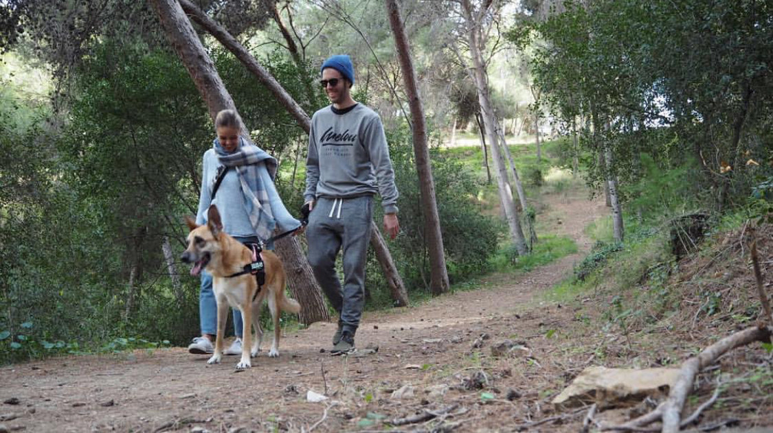 Fran, Andrea y Nala. - Vida de perros